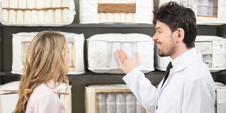 Hoe kies je de perfecte matras voor jouw slaaphouding?