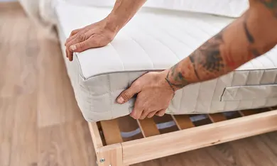 Boxsprings vs. Lattenbodems: Wat past het beste bij jouw slaapbehoeften?