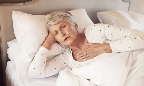 Overgang en slaapproblemen: Wat helpt echt?